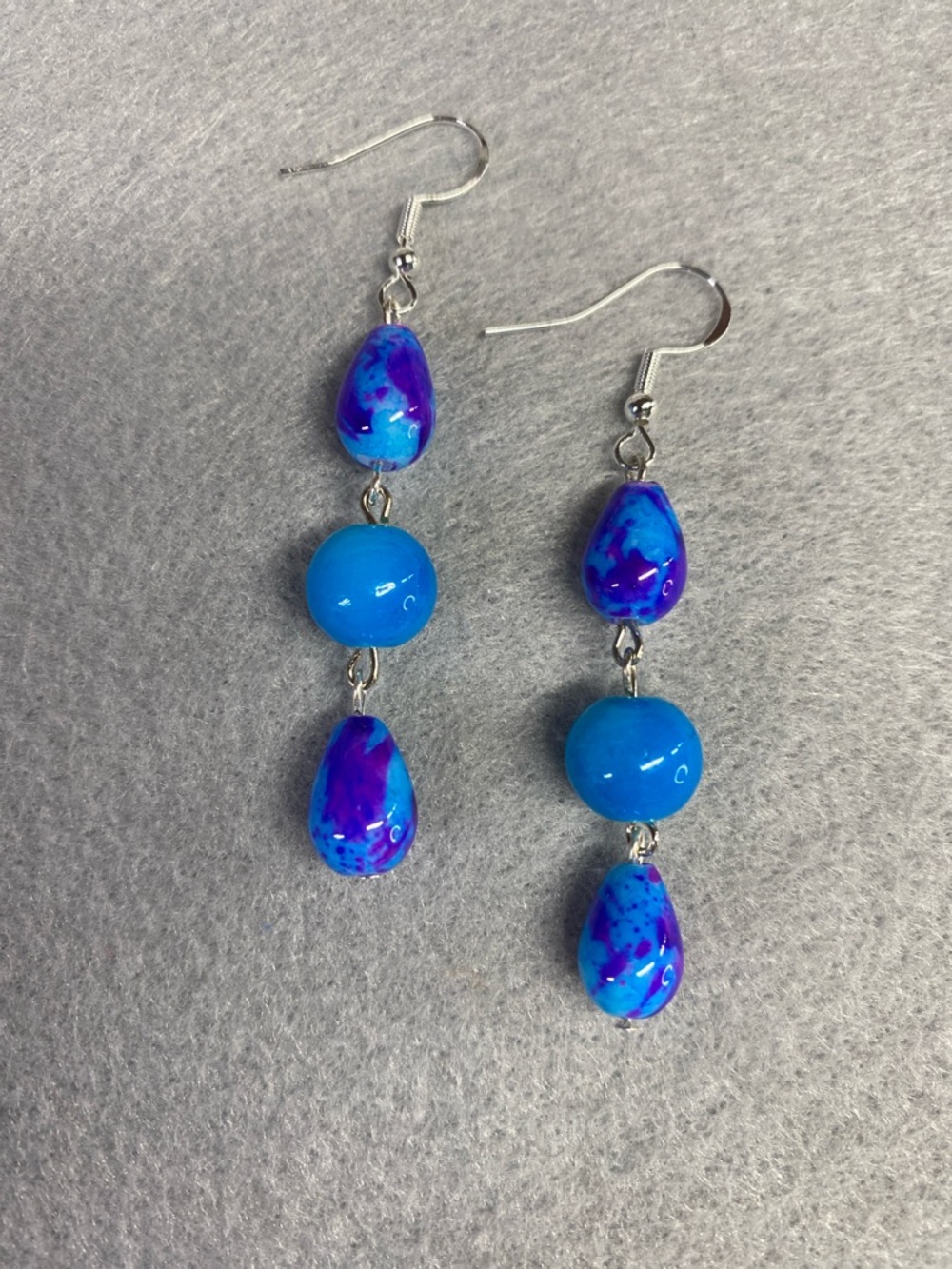 ⭐️HANDMADE Blue & Purple Bead Dangle Earrings - Women Jewelry